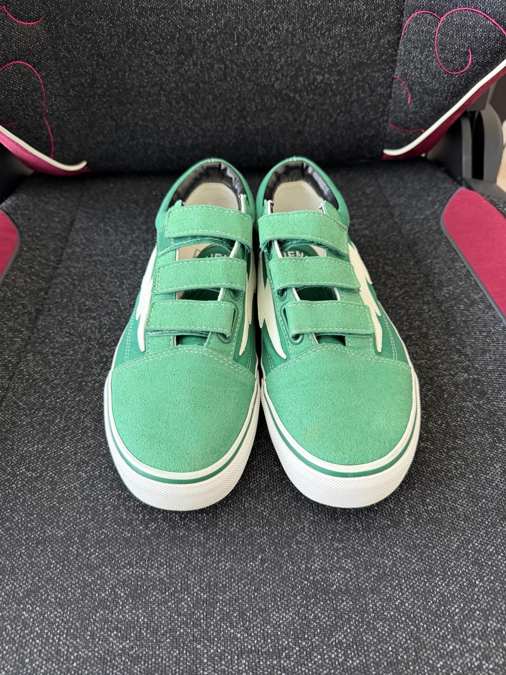 Revenge x Storm Green Velcro siez 9 $60